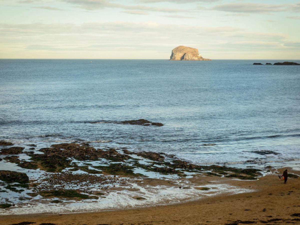Апартаменти Bass Rock View Норт-Бервік Екстер'єр фото